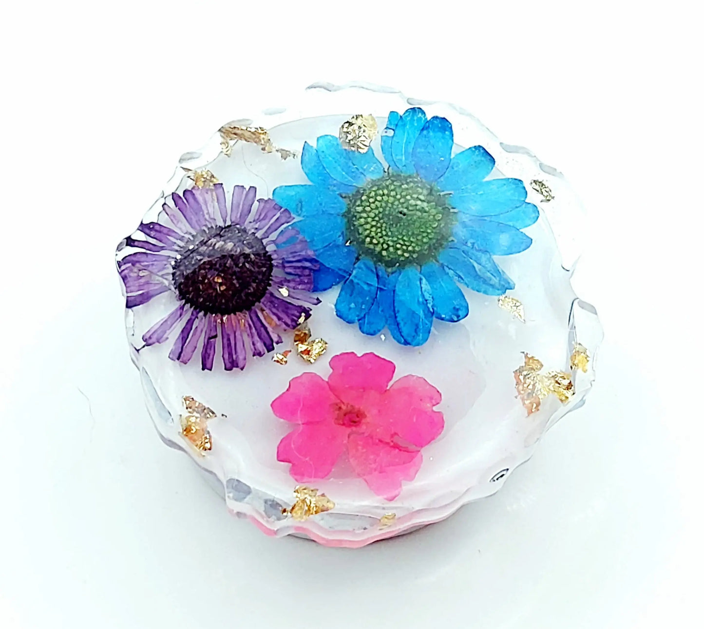 Grip pour téléphone en résine époxy. Fleurs multicolores et feuille d'or.