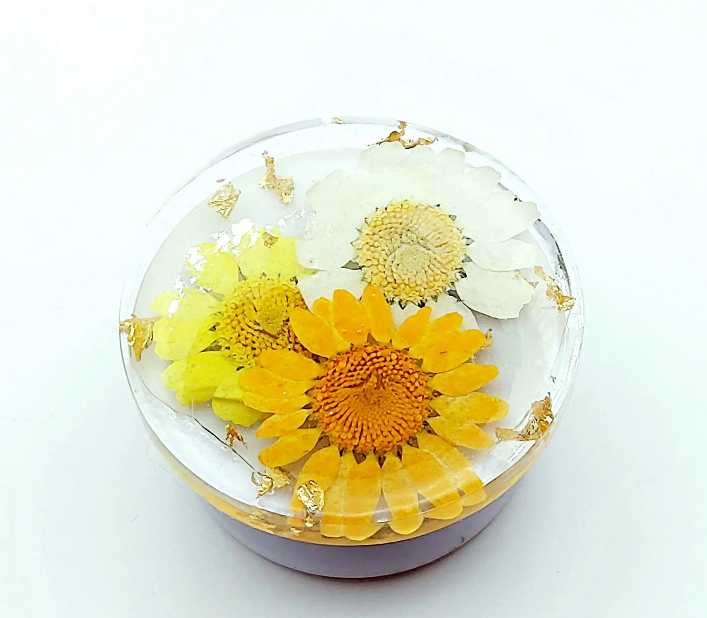 Grip pour téléphone en résine époxy. Fleurs oranges, jaunes et blanches. Feuille d'or.