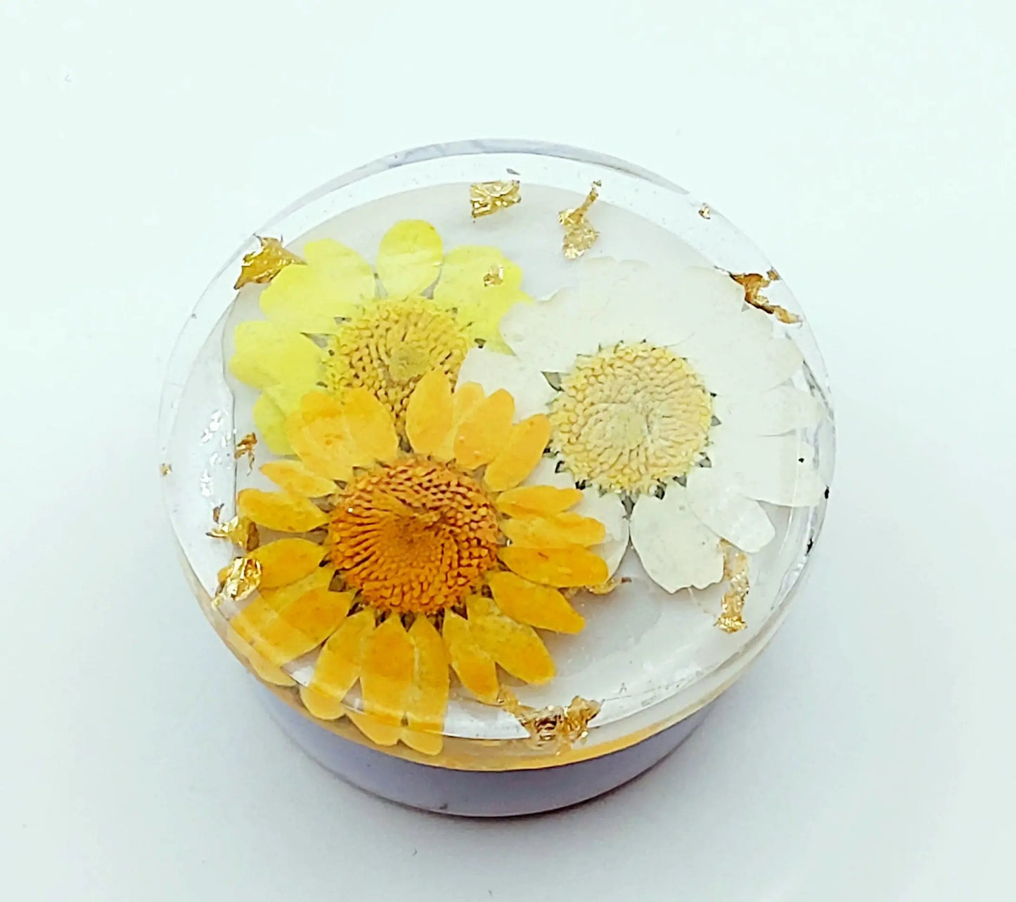 Grip pour téléphone en résine époxy. Fleurs oranges, jaunes et blanches. Feuille d'or.