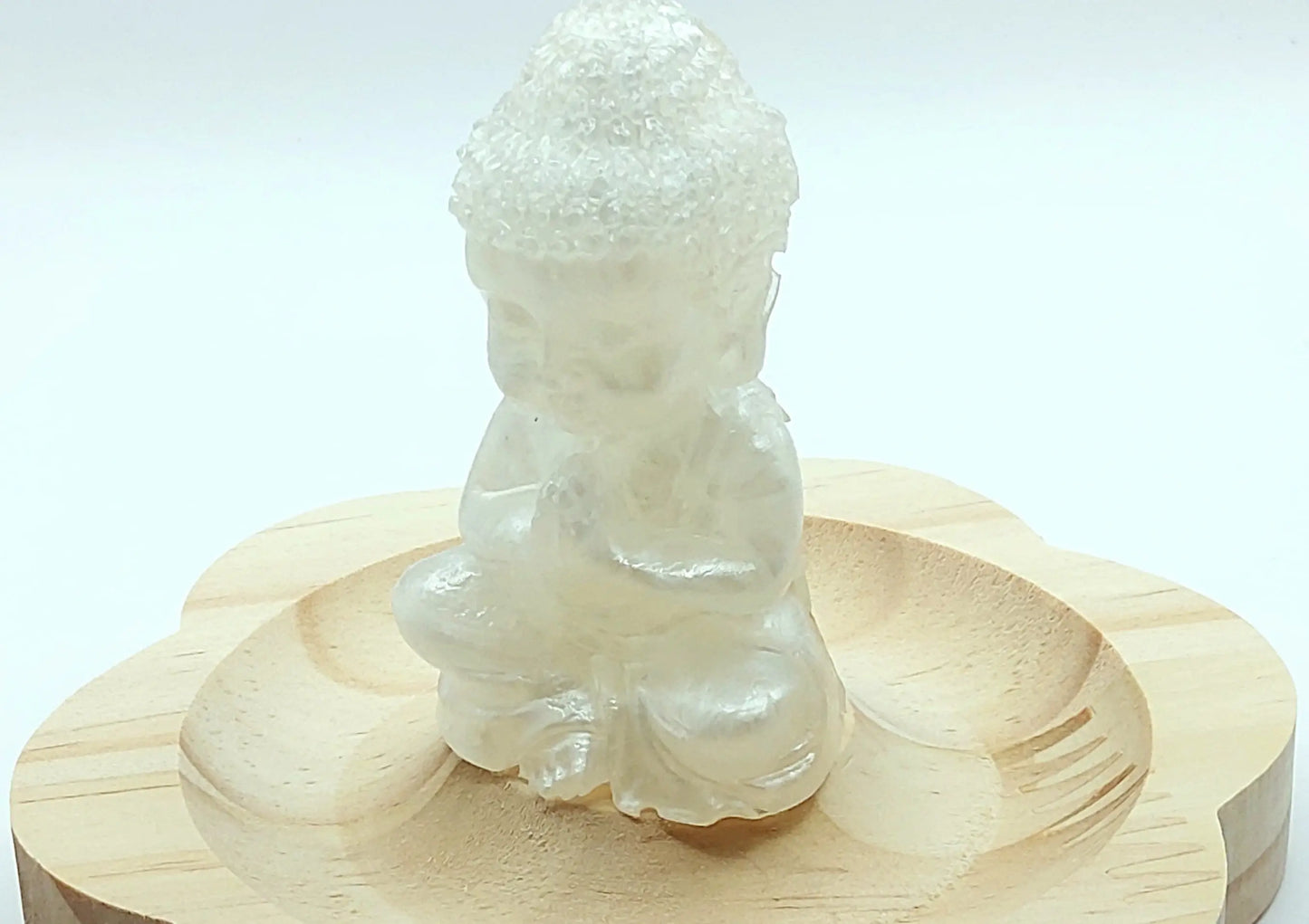 Mini statuette BOUDDHA en résine époxy. Blanc et or PRETTY RESINE