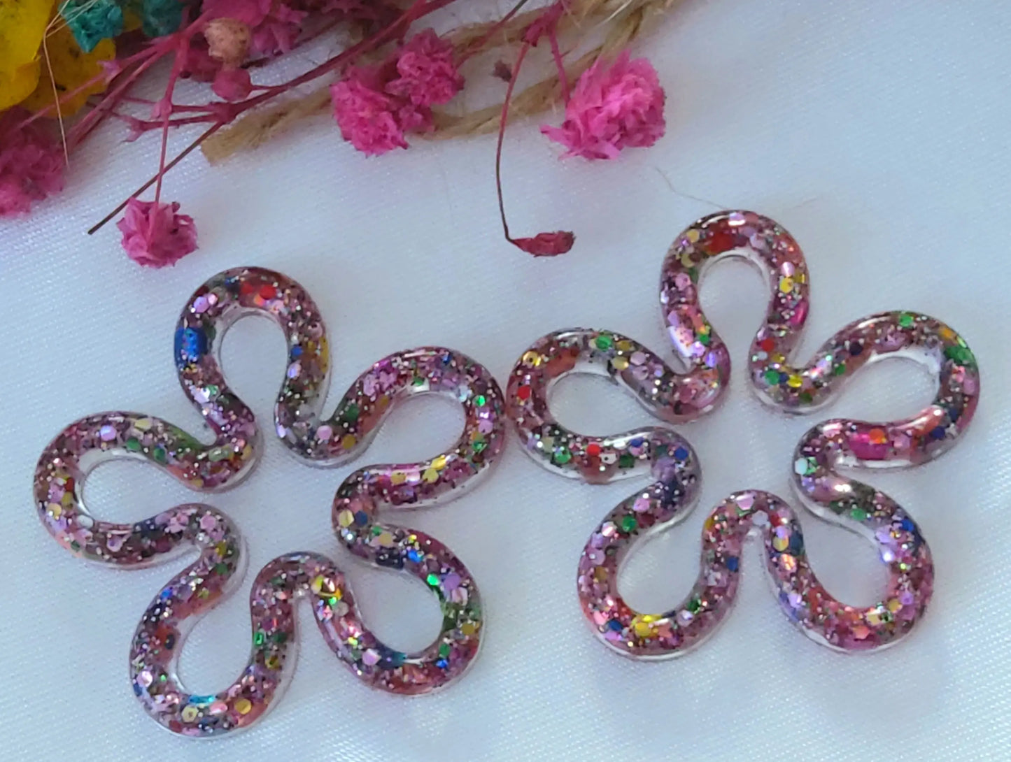 Pampilles IRIS en résine époxy. Paillettes multicolores - PRETTY RESINE