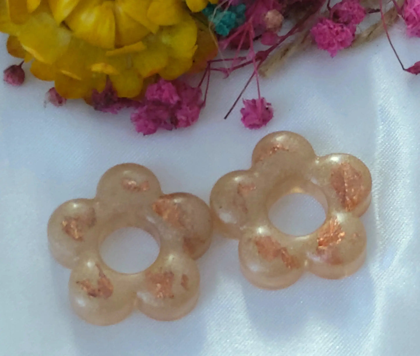 Pampilles ROMY en résine époxy. Marron clair et feuille de cuivre - PRETTY RESINE