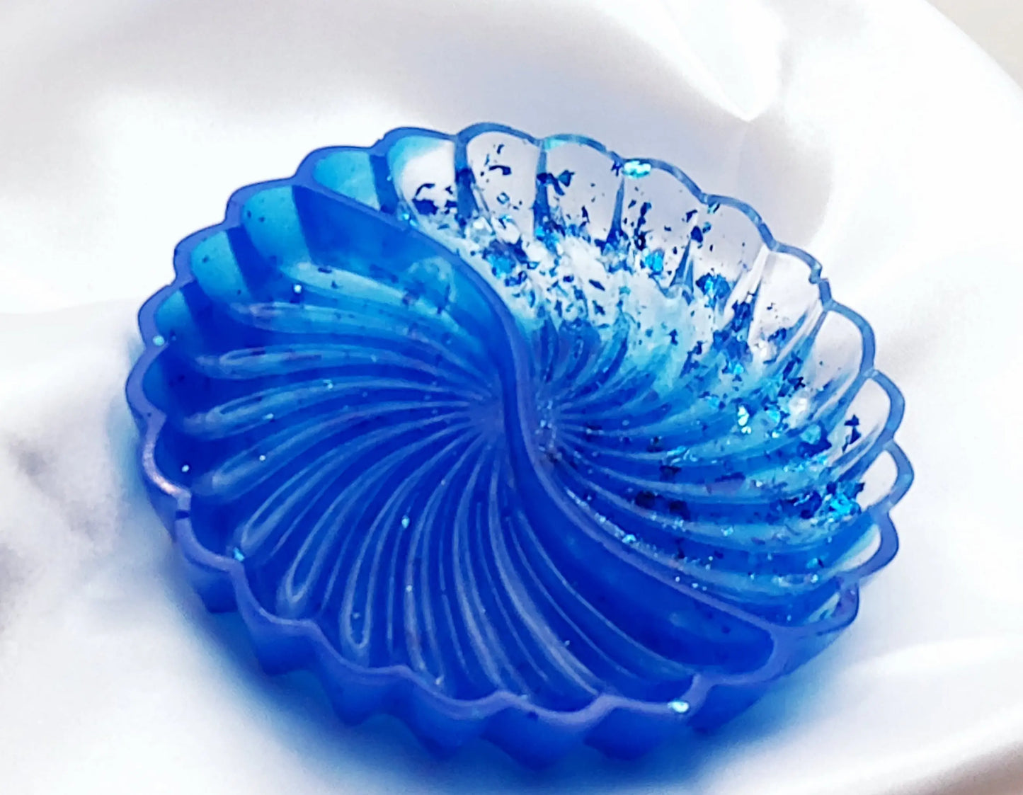 Vide-poches COQUILLE DOUBLE en résine. Bleu - PRETTY RESINE