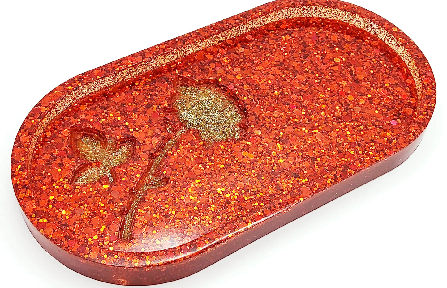 Vide-poches Ovale "Fleur" en résine époxy. Paillettes rouges et or.