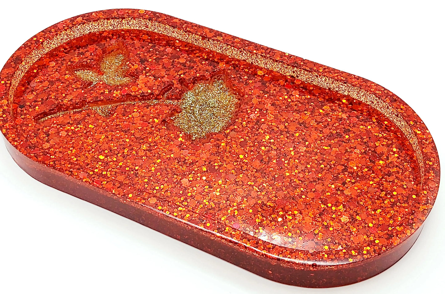 Vide-poches Ovale "Fleur" en résine époxy. Paillettes rouges et or.