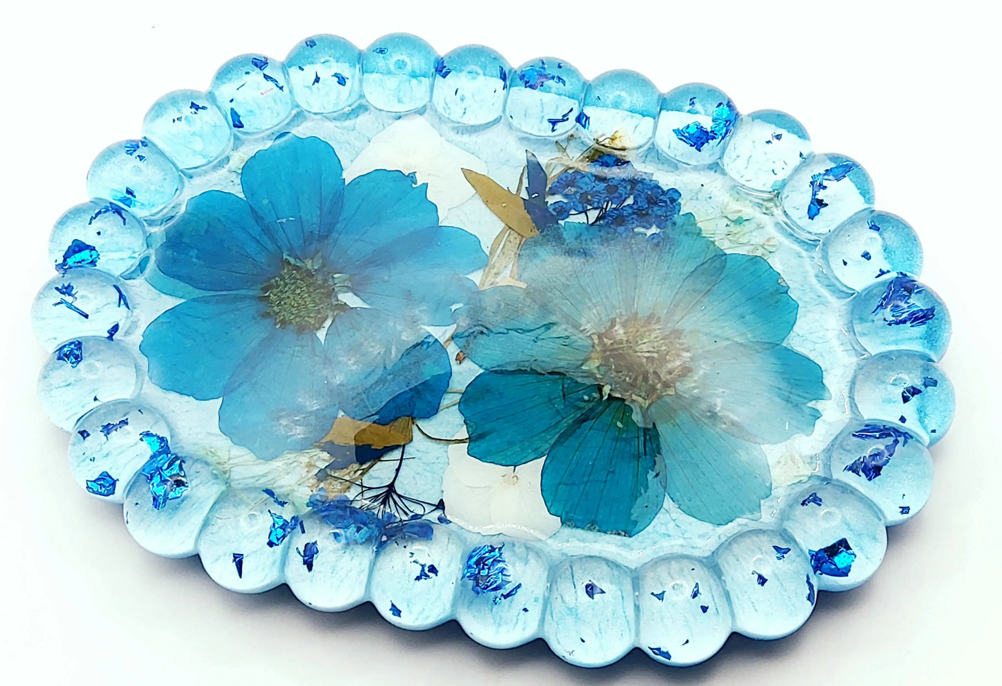 Vide-poches "Bulles" ovale en résine époxy. Fleurs bleues.