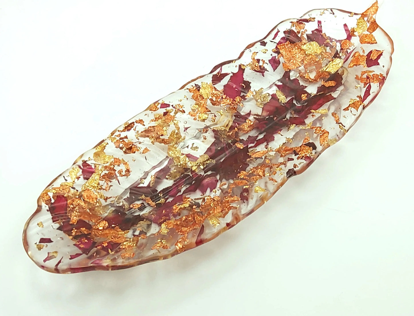 Vide-poches "Plume" en résine époxy , pétales de roses, feuilles dorées et cuivrées