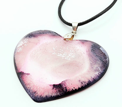 Pendentif Coeur effet Pétri, noir,blanc et rose - PRETTY RESINE