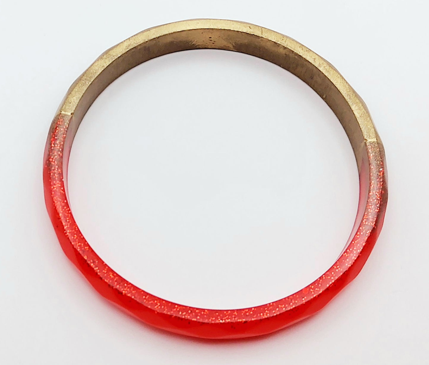 Bracelet en résine époxy, rouge et or