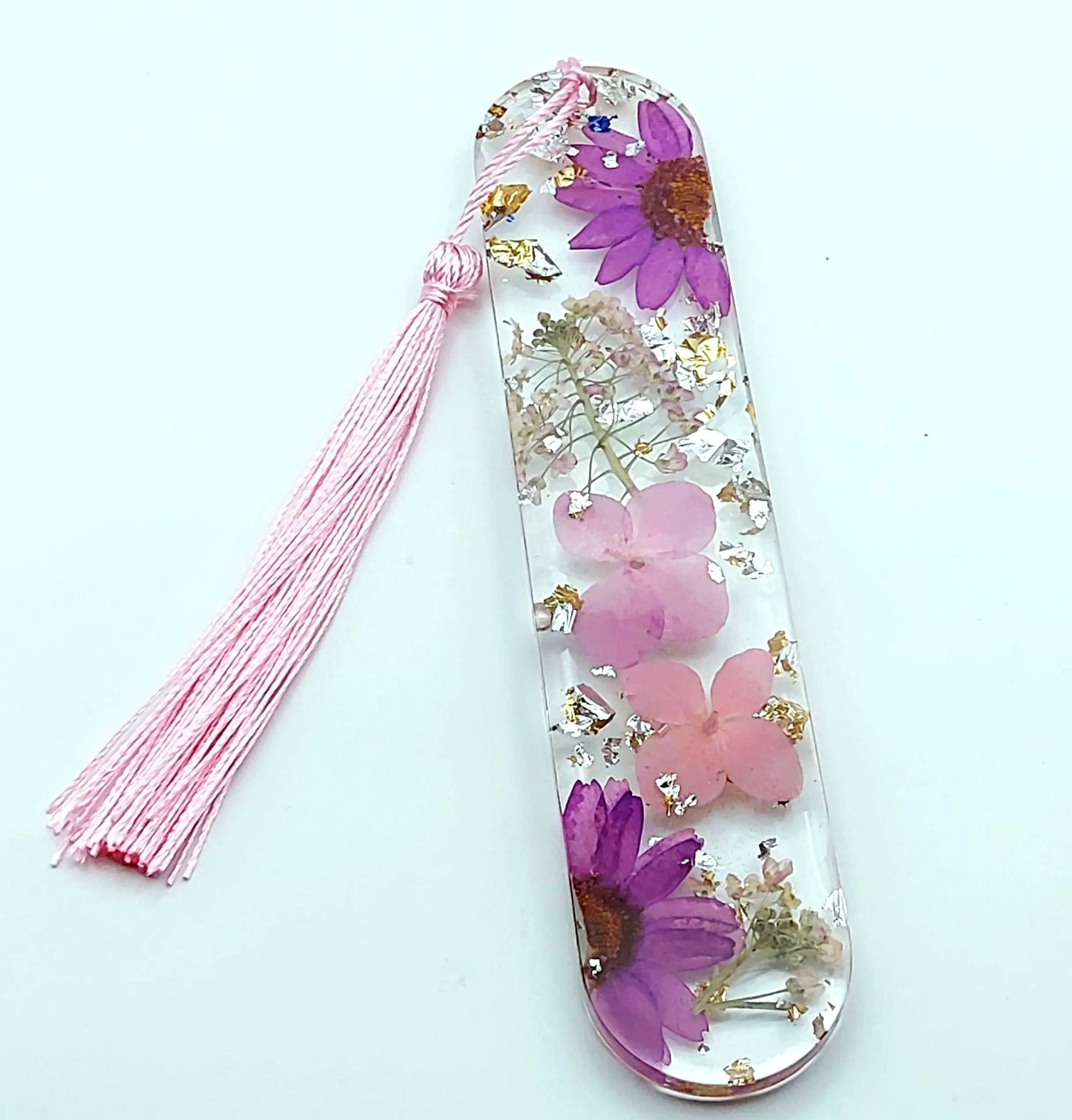 Marque-pages en résine époxy. Fleurs séchées roses et violettes - PRETTY RESINE