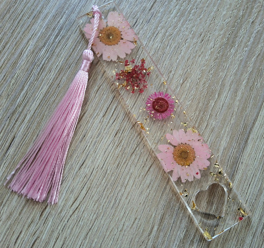 Marque-pages en résine époxy. Fleurs séchées roses et fuchsia. Feuille d'or - PRETTY RESINE