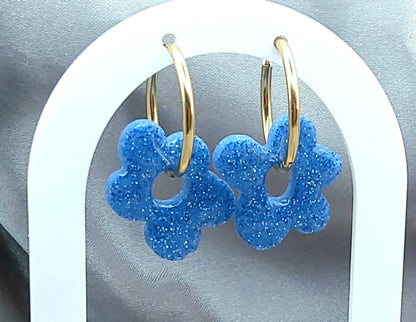 Pampilles AVA en résine époxy. Paillettes bleues - PRETTY RESINE