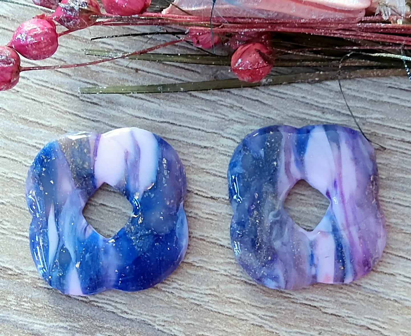 Pampilles CARLA en pâte Fimo. Marbré, bleu, rose, or - PRETTY RESINE