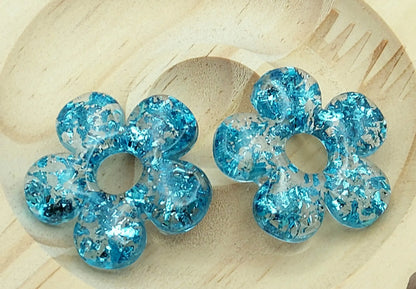 Pampilles CLARA en résine époxy. Transparent et feuille métallique turquoise - PRETTY RESINE