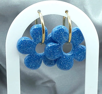 Pampilles CLARA en résine époxy. Paillettes bleu - PRETTY RESINE