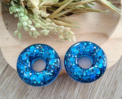 Pampilles DONUTS en résine époxuy. Paillettes bleues marine - PRETTY RESINE