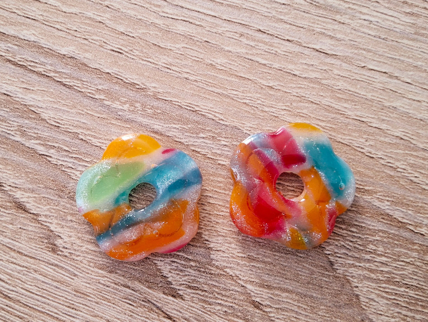 Pampilles LINA en pâte fimo. Multicolore irisé - PRETTY RESINE
