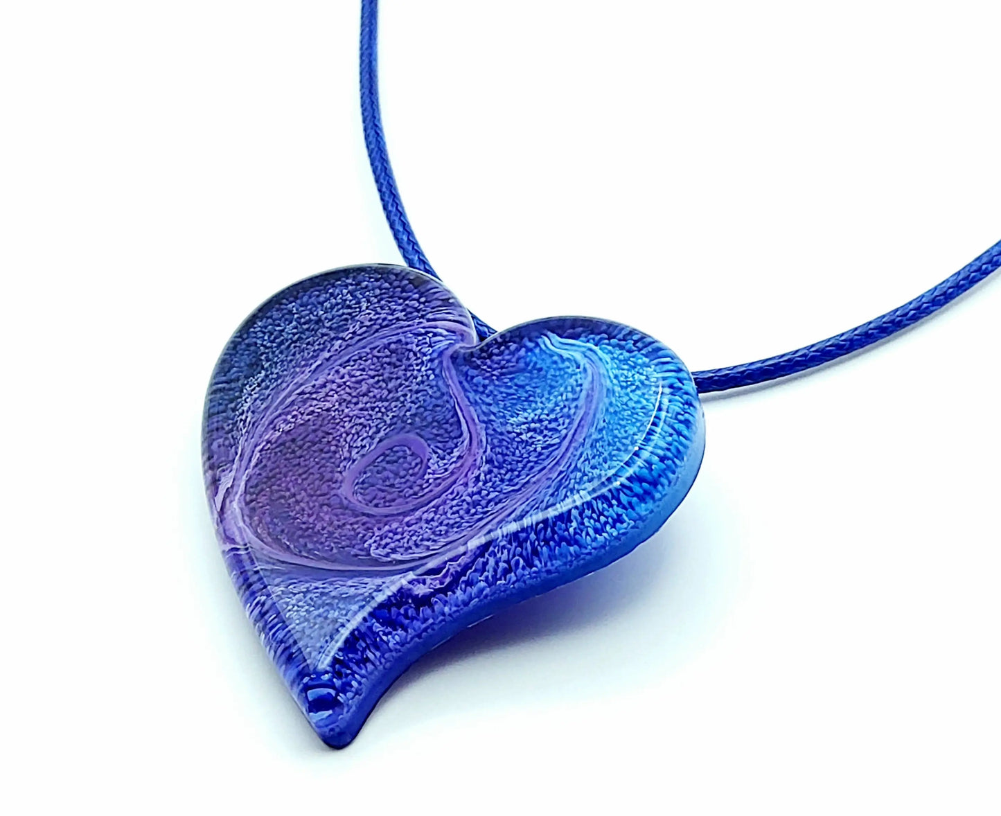 Pendentif PETIT COEUR en résine époxy - Effet pétri bleu et violet - PRETTY RESINE