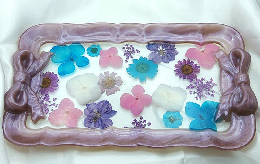 Plateau décoratif NOEUDS FANCY en résine époxy. Fleurs multicolores - PRETTY RESINE