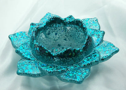 Porte-bougie GRANDE FLEUR DE LOTUS PRETTY RESINE