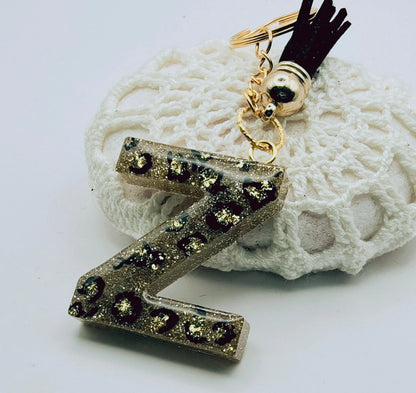 Porte-clés LETTRE Z en résine époxy. Motif léopard noir et or - PRETTY RESINE