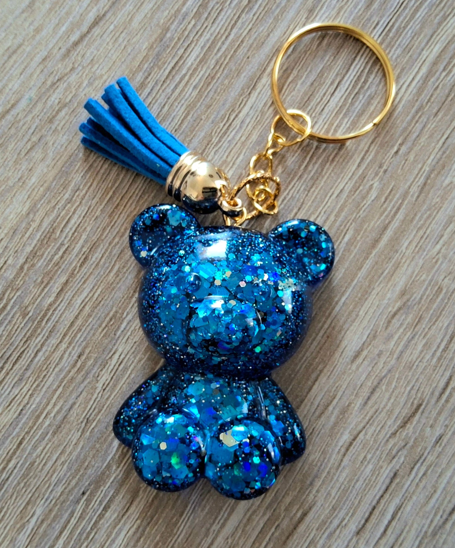 Porte-clés GROS OURSON en résine époxy. Paillettes bleu marine - PRETTY RESINE