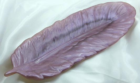 Vide-poches PLUME  en résine époxy. Mauve - PRETTY RESINE